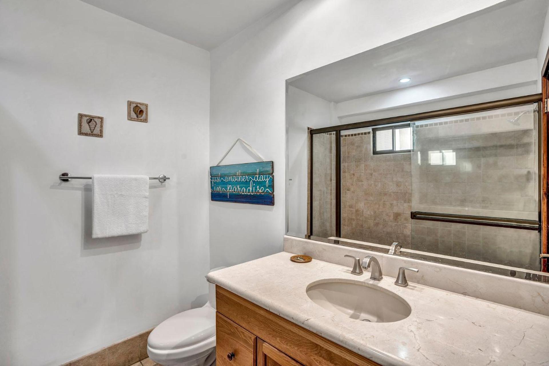 Hébergement de vacances Newly Remodeled Unit In Flamingo With Sweeping Ocean Views From Big Terrace Playa Flamingo