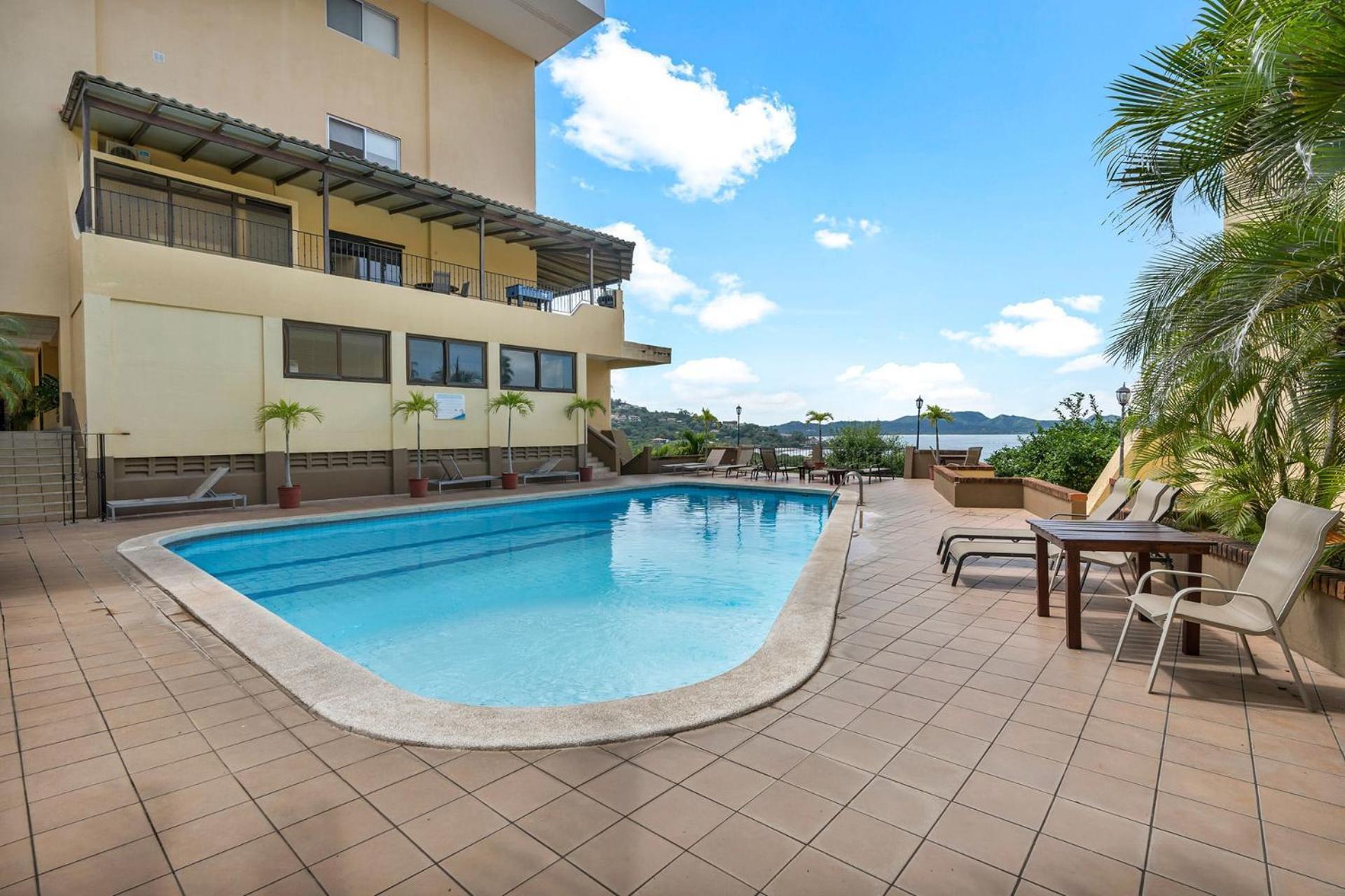 Newly Remodeled Unit In Flamingo With Sweeping Ocean Views From Big Terrace Playa Flamingo