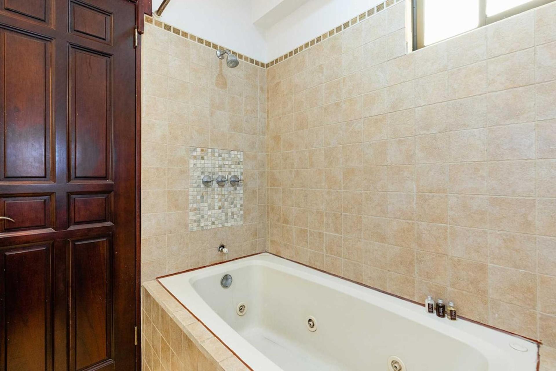 Newly Remodeled Unit In Flamingo With Sweeping Ocean Views From Big Terrace * Playa Flamingo