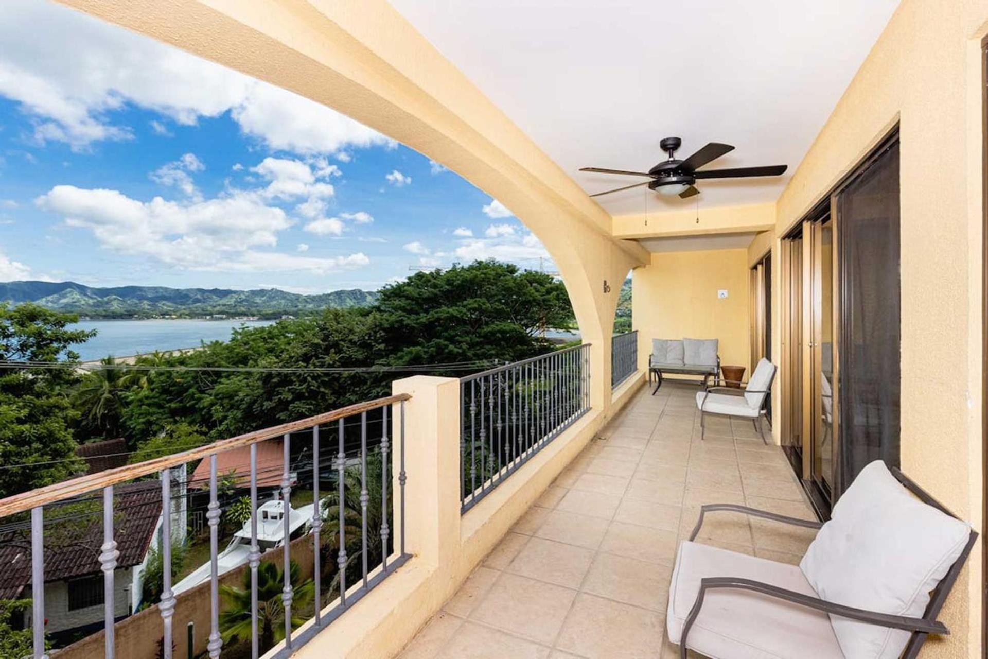 Newly Remodeled Unit In Flamingo With Sweeping Ocean Views From Big Terrace Hébergement de vacances